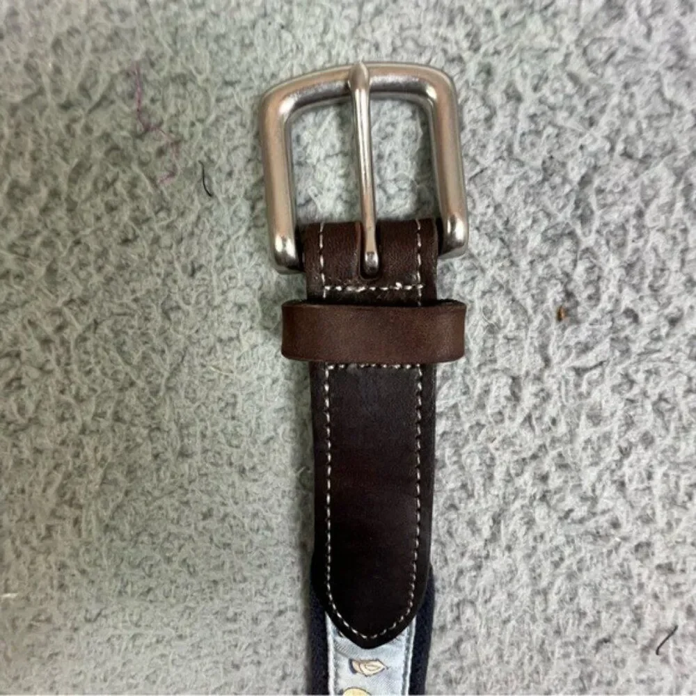 Vineyard Vines Men's Brown and Silver Belt size 38